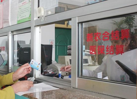 社保卡和医保卡有什么区别看一下,社保卡和医保卡有什么不一样吗