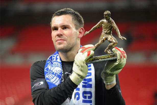 画眉英雄谱｜“百炼成钢”本·福斯特