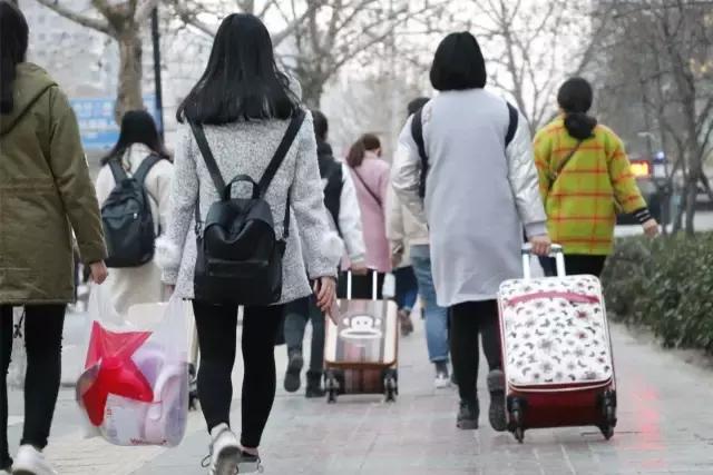 每一个与鱼化寨国际有染的人，都曾对这个小香港有难以言表的热忱