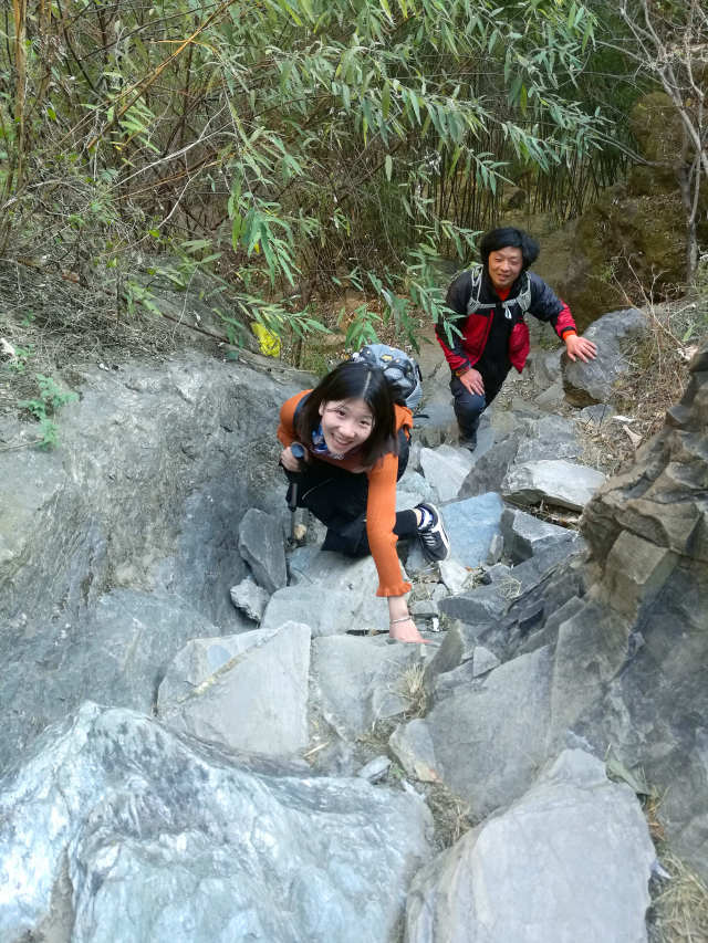 大漠户外旅行虎跳峡徒步详解,虎跳峡徒步168级勇者云梯