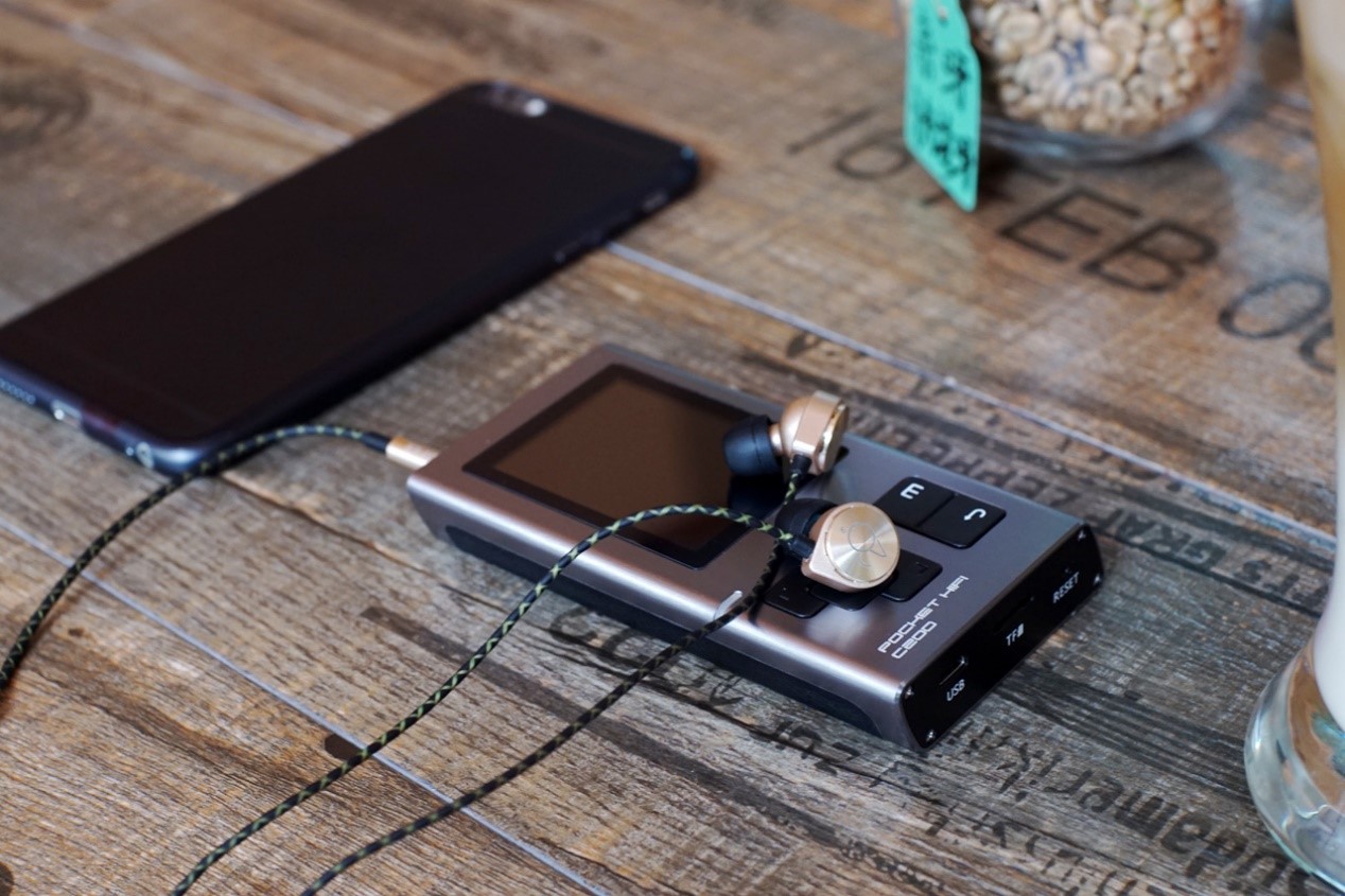 如果说哪个*放播**器更纯粹,那么七彩虹C200应该算是一个