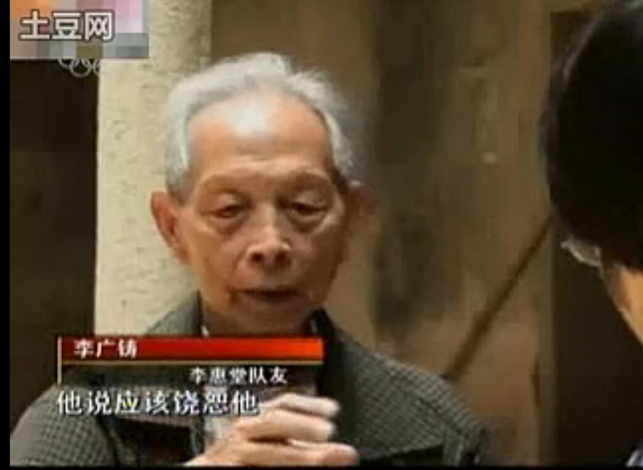 面对他国足羞愧：世界五大球王之一来自中国，媲美京剧大师梅兰芳