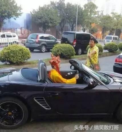 唐僧的坐骑变成了一辆车,现在唐僧骑的白龙马是真的吗