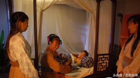 生孩子有多疼古代难产,古代娘娘生宝宝难产疼得不得了