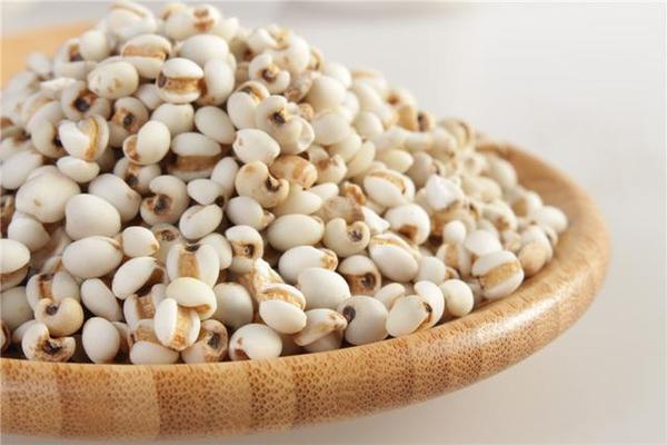 宫颈肥大该如何治疗,宫颈肥大该如何治疗呢