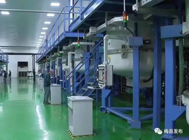 聚焦重点任务全力推动各项工作,开足马力抓生产持续发力抓进度