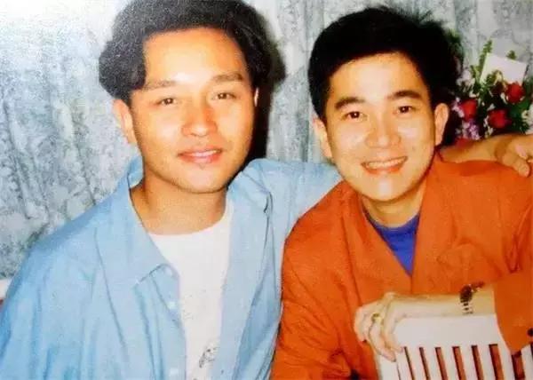 19岁出道经典歌曲,19岁与张国荣搭戏成名