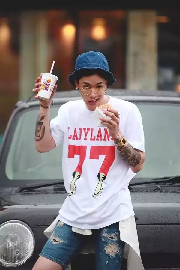 有刘海的女生怎么戴帽,有刘海怎么戴帽贝雷帽好看