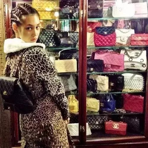 深扒|在日本中古店用1000块就能买只Chanel!