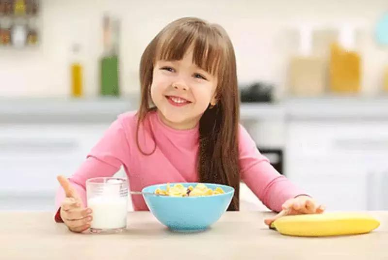 耳朵痛长期痛会导致怎么样,耳朵痛醒是怎么回事