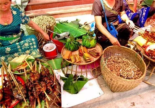 旅游攻略西双版纳美食小吃,西双版纳旅游攻略小吃