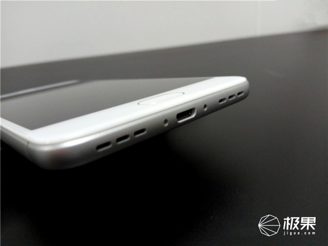 魅蓝5s如何快速充电,魅蓝5s快充怎么样