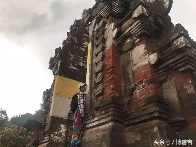 体验过你从未体验过的情感,体验你没体验过的人生