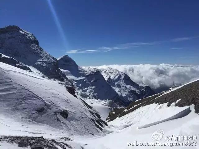 黄轩关心文咏珊,黄轩burberry