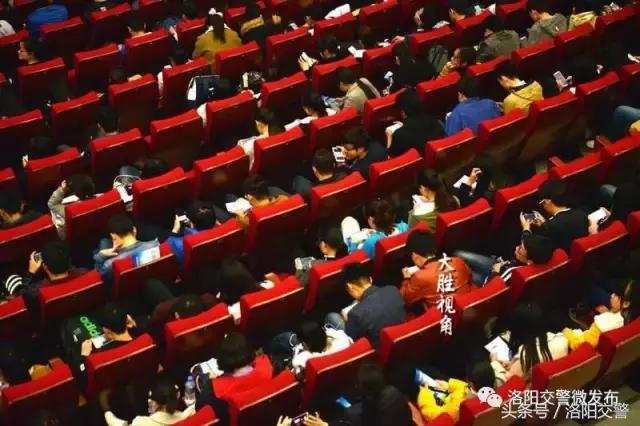 交通法制安全进校园活动,交警交通安全进校园活动