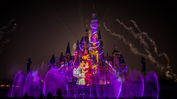 上海迪士尼乐园吃什么比较划算,上海迪士尼酒店住宿攻略