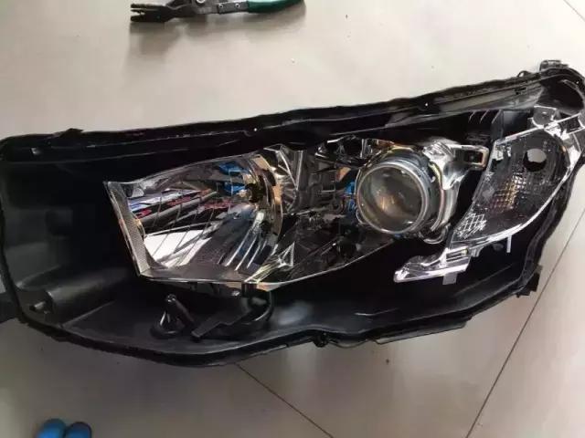 日产天籁车灯升级,天籁车灯升级激光大灯