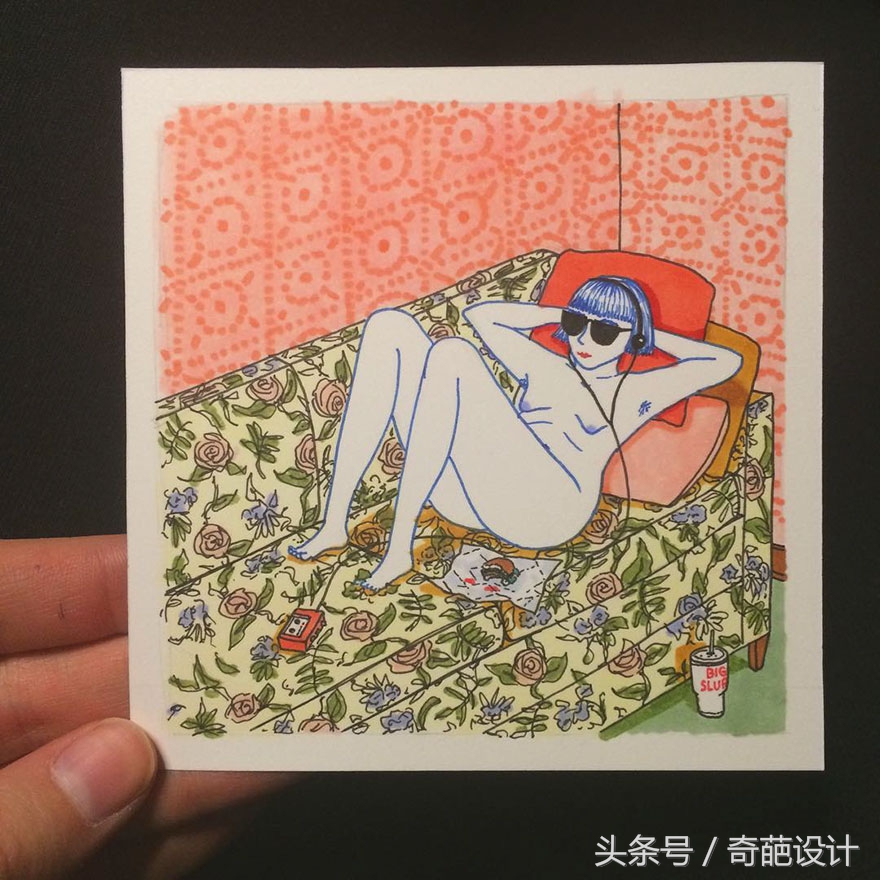 女人一个人的独居生活,女人一个人独自在家的样子