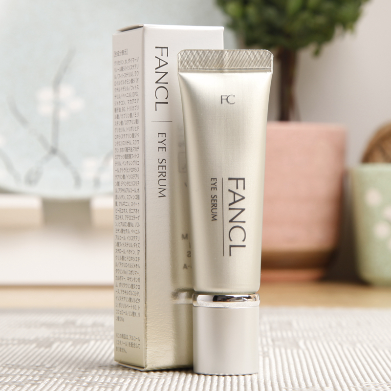 面霜抹在眼部,你还在拿面霜当眼霜