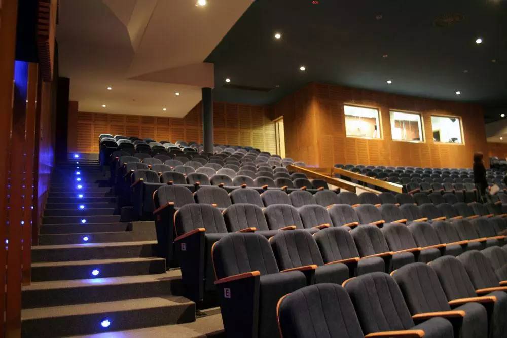 深度解析｜326家影院停业整顿的背后，小影院的生存之殇