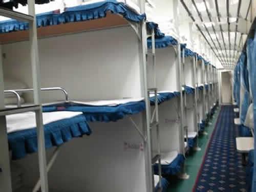 绿皮火车硬卧和软卧的区别,z165火车硬卧和软卧的区别图片