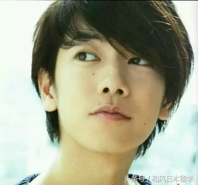 佐藤健在日本女性心中的地位,佐藤健颜值巅峰图片