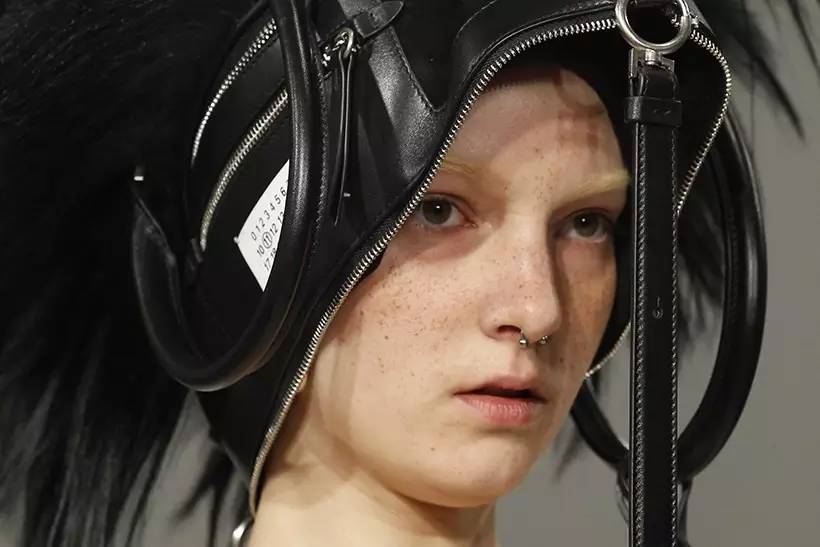 今年的时装周,女生比男生穿的还帅