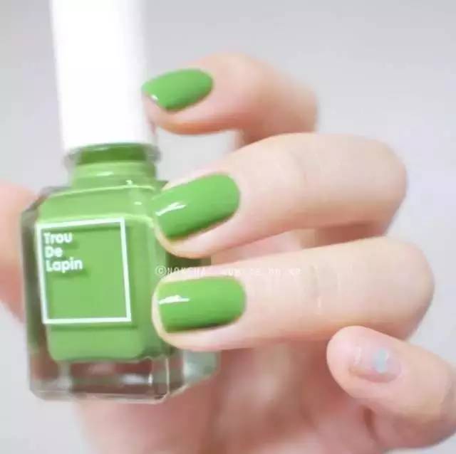 现在最流行美甲款式,2020美甲流行款式视频