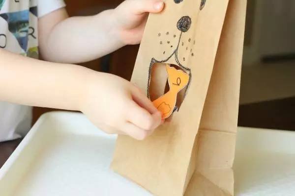 有什么游戏能让孩子学习英语,既能玩又能学英语的游戏