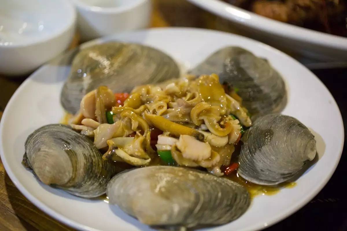 大连空运来的海洋馆，这家海鲜仓库简直是大海的搬运工对不起，你们的皮皮虾已经被我炒了