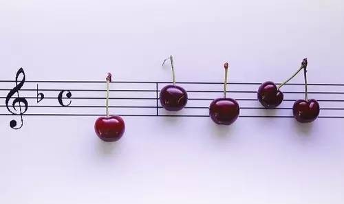 两肩膀酸痛警惕癌症,肩膀总是感觉紧张酸痛