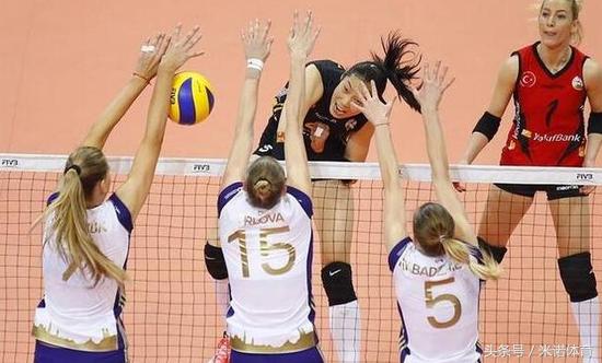 女排欧冠六强赛瓦基弗逆转苏黎世朱婷获13分