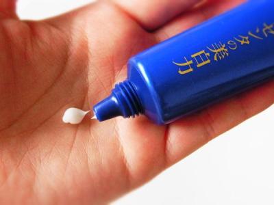 去细纹公认最好的日本眼霜,日本好用的小眼霜