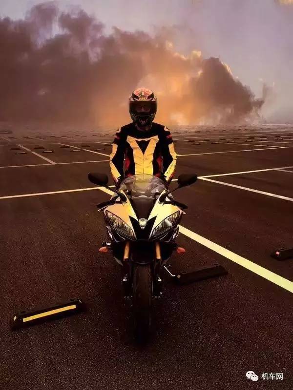 车友风采,遇到摩托车后,感觉每天都是热恋