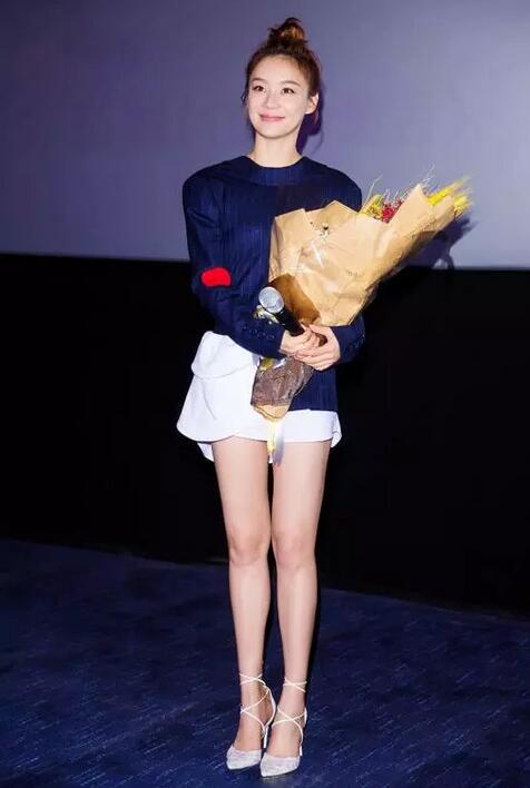 云巅之上简兮惊艳化妆出场,云巅之上简兮表演被肯定