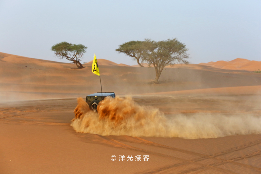 在迪拜体验阿拉伯服装,迪拜体验沙漠越野需要多少钱