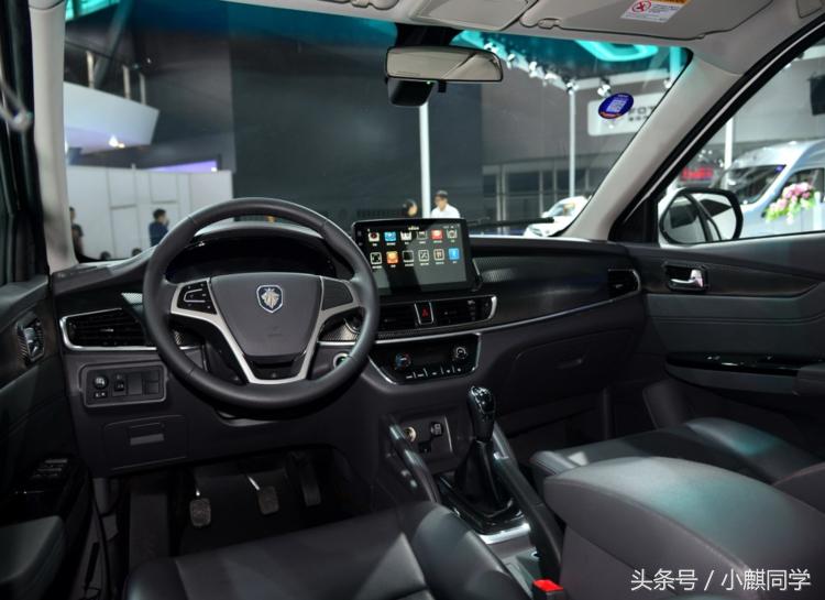 把商务车做得颜值爆表,把商务车改成越野车