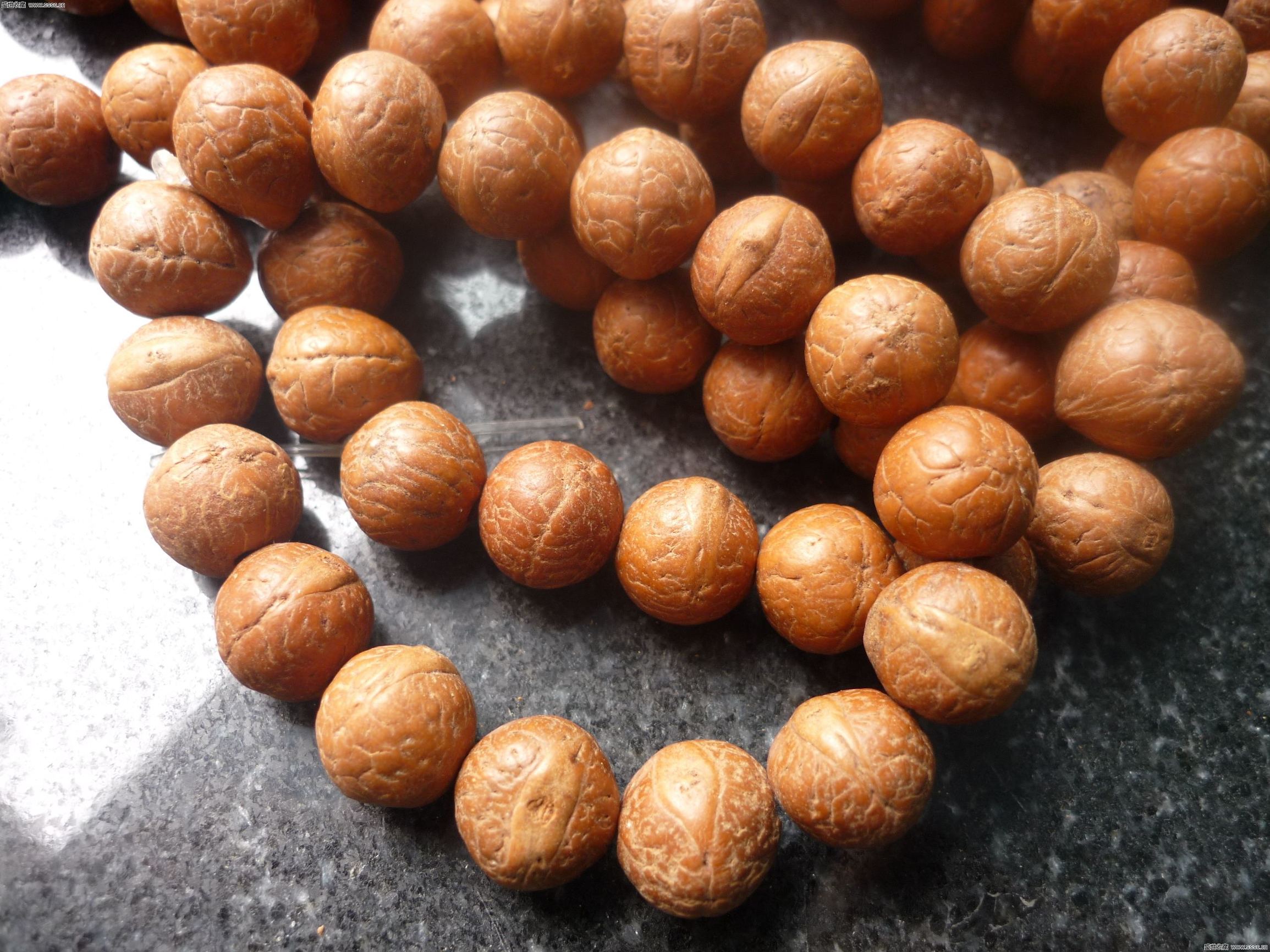 哪种菩提子值得收藏,值得把玩的菩提子