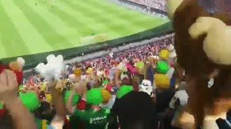 足球的魅力不只有胜负还有热爱,这才是我们热爱的足球该有的样子