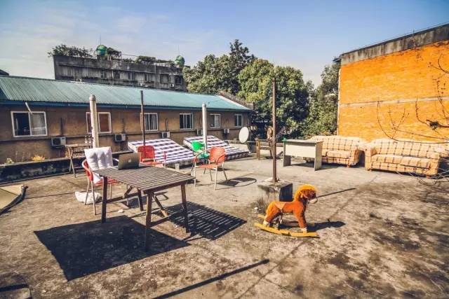 鎴愰兘钂告苯闈掑勾鏃呰垗,钂告苯鏃呰垗璞嗙摚