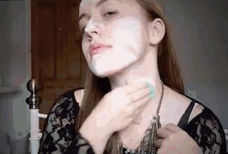 脸色暗沉长痘怎么化妆好,脸色不均怎么调理最有效