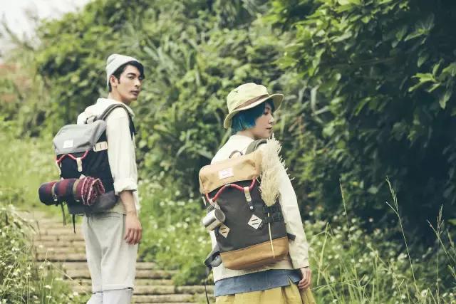 双肩包夏季穿搭,小众高级感双肩包防雨