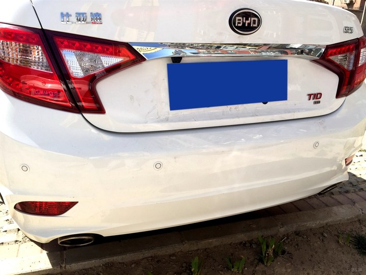 14万公里比亚迪g5,2万多比亚迪g5