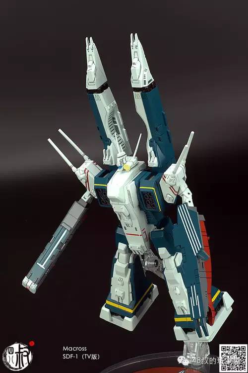 永远的超时空要塞歌曲,超时空要塞我们的战场