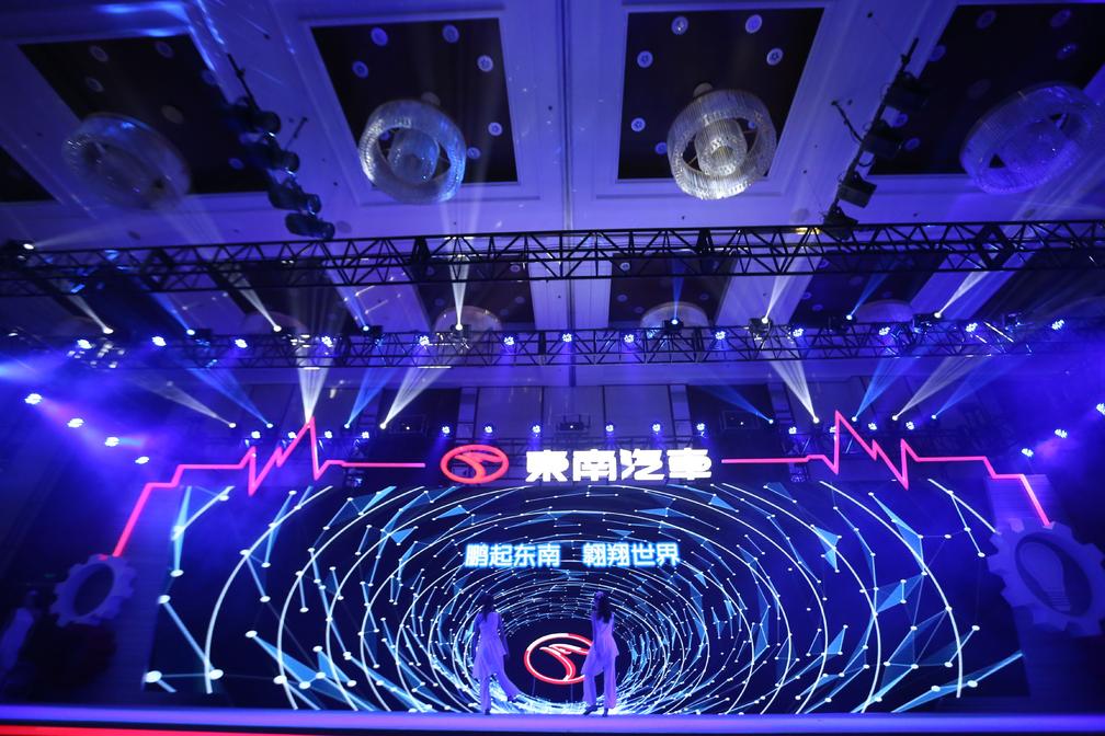 东南dx是哪个品牌旗下的车,东南dx2020款手动