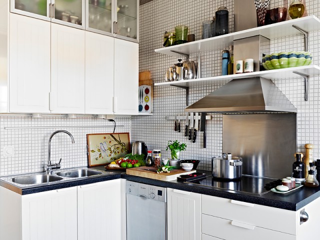 厨房水槽还没用就生锈了怎么办,厨房不锈钢水槽坏了怎么修