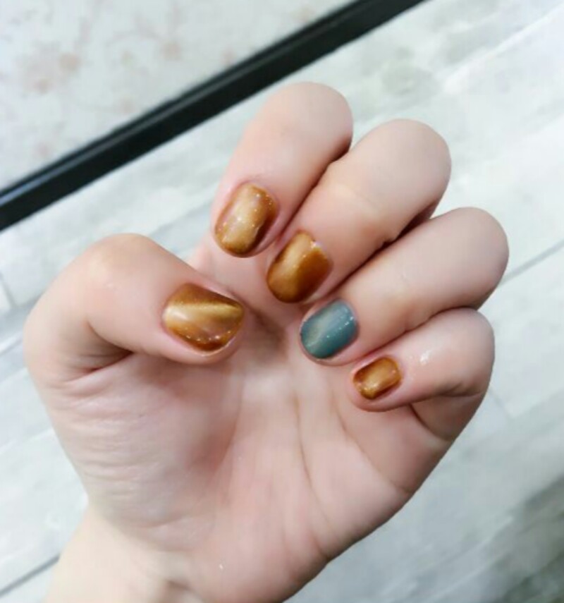 最好看最流行的猫眼美甲,十个不同颜色的猫眼美甲