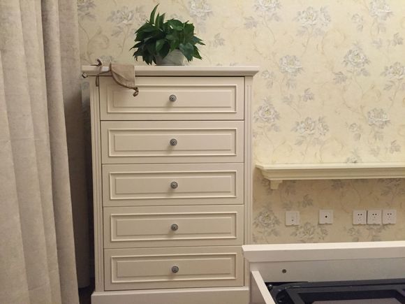 75平米两室一厅装修简美,75平顶楼带阁楼的装修清单