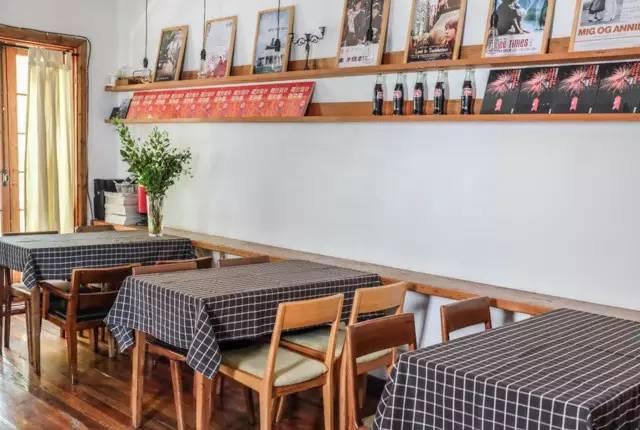 你带着故事我带着酒和鸡文案,你带着故事我带着酒的诗