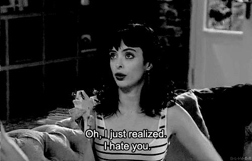 从前有一个牌子天天打击代购，后来它的CEO走掉了